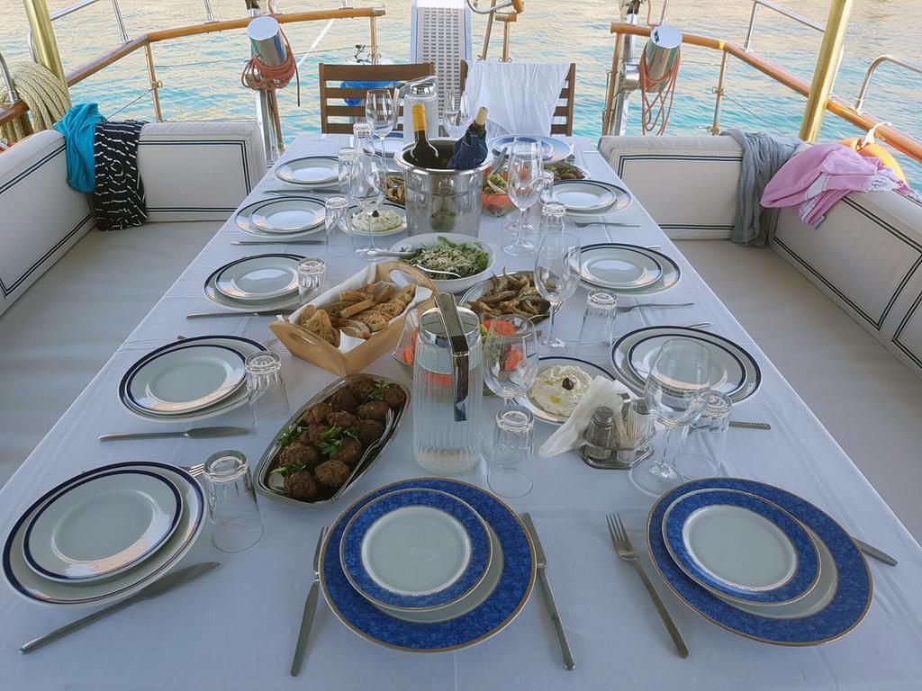 Luxury Yachthotel Amanda Psarrou Eksteriør billede